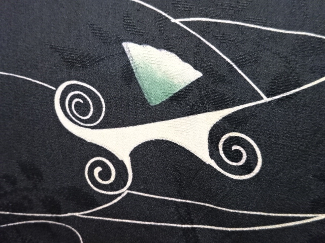  大正ロマン　紋錦紗抽象花唐草模様着物